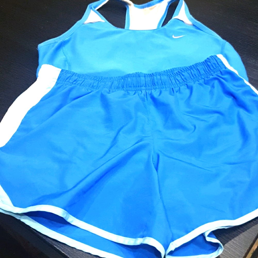 Nike dry fit short and top set